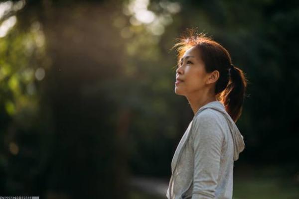 如何提高体育培训的互动性与趣味性？